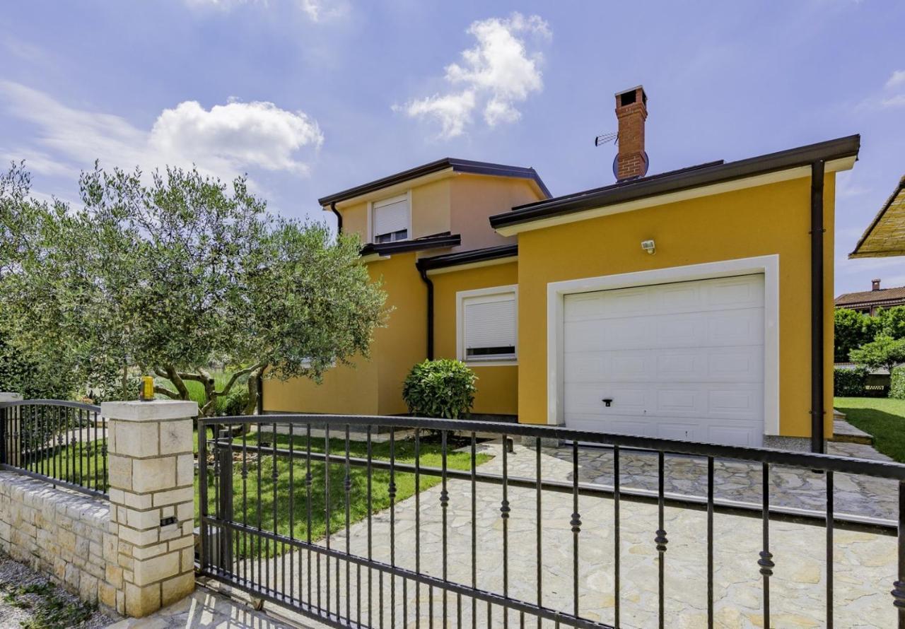 Bozica House With Apartment Umag Exteriör bild