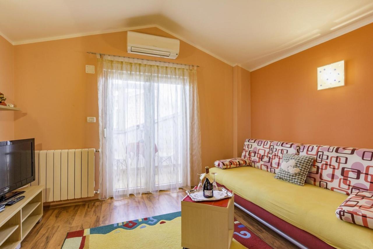 Bozica House With Apartment Umag Exteriör bild