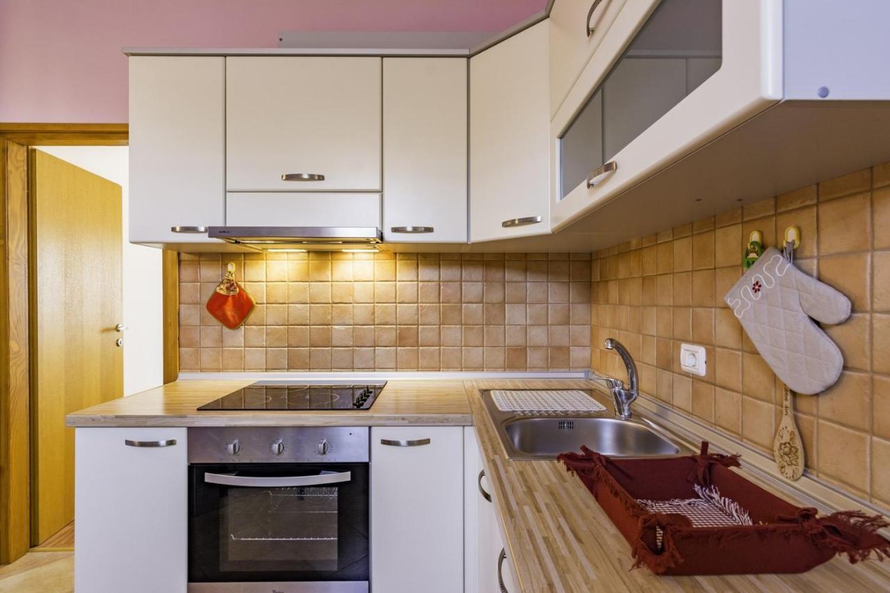 Bozica House With Apartment Umag Exteriör bild